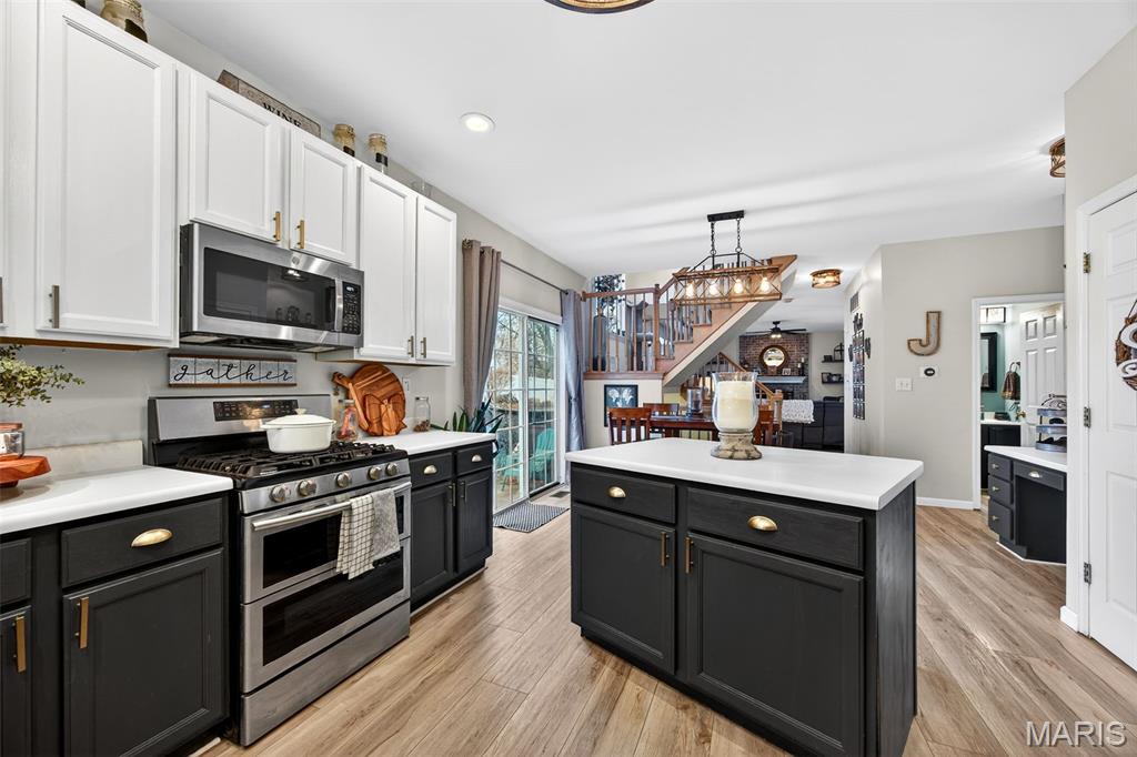 AUBURN HILLS - Residential