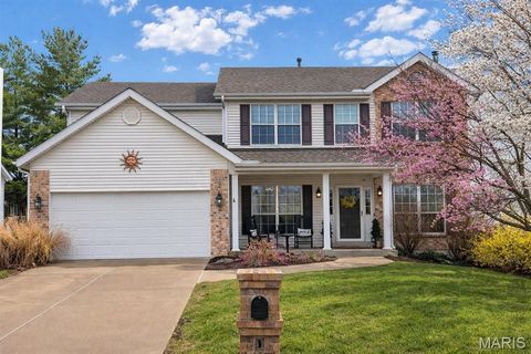 Photo of 1317 AUBURN HILLS Drive, St Charles, MO 63304 (MLS # 26012102)