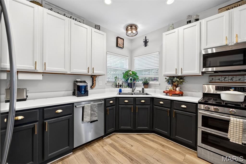 AUBURN HILLS - Residential