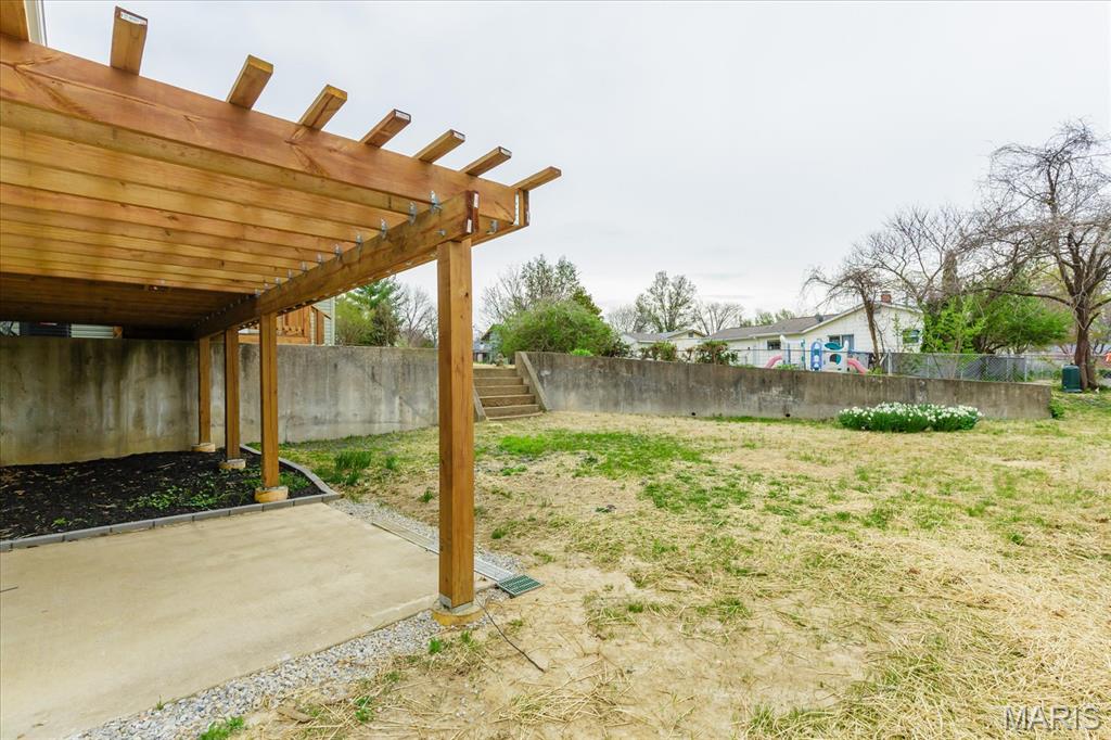 Elmwood Manor #10 Rev - Residential