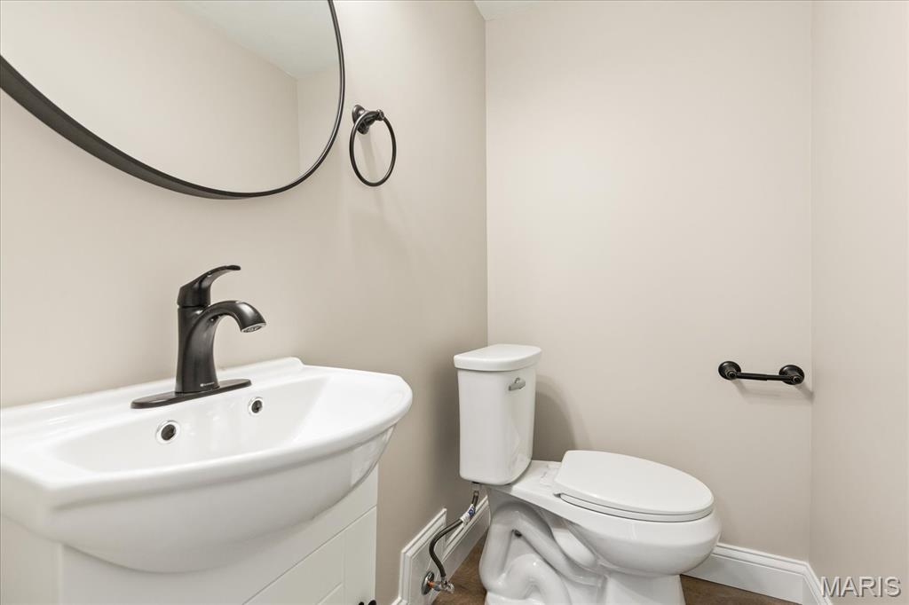 Elmwood Manor #10 Rev - Residential