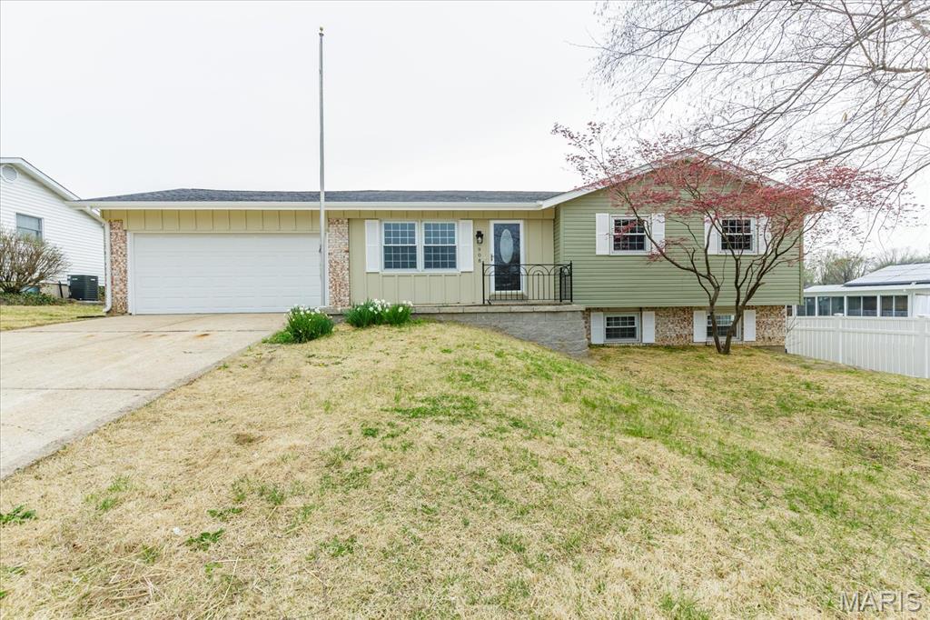 Elmwood Manor #10 Rev - Residential