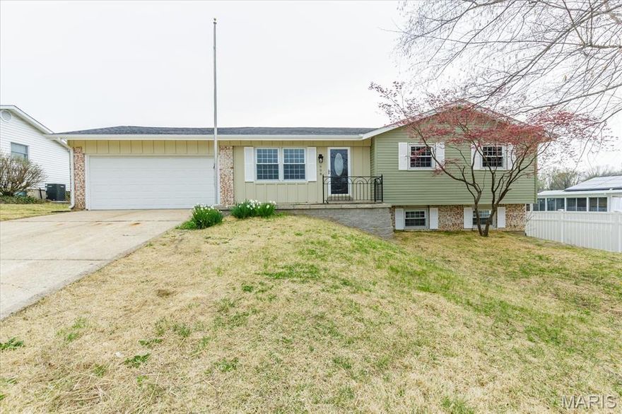 Welcome to 908 Crescent Drive! This Newly Updated 3 Bedroom 3 Bath Home with Finished Basement. The MAIN FLOOR showcases a Fully updated Kitchen with Custom Wood Cabinets, Quartz Countertops, Stainless Steel Appliances and a Custom Wood Pantry. Separate Dining Room with Slider Leading out to the Deck. Office located off the back of the Kitchen also has a Slider Leading out to the Deck. Updated Hall Bathroom with Tiled Shower Surround. Three bedrooms and Updated Primary Bathroom complete the main floor. NEW HARDWARE, PAINT, FLOORING and LIGHTING THROUGHOUT HOME! 

BASEMENT Boasts a Large Rec/Family Room with a Wood Burning Fireplace. NEW Sliding Glass Window with Basement Walk-Out. Bonus Sleeping Room with Large Closet! Updated Half Bath! Utility Room has Plenty of Storage Space!
  
The GREAT OUTDOORS Sports A NEW DECK, BACK PORCH PERGOLA and Freshly Landscaped!

NEW ROOF! NEW VINYL SIDING! NEW GUTTERS! NEW CONDENSER UNIT AND FURNACE!  NEW WATER HEATER! NEW SLIDING GLASS WINDOWS! NEW FLOORING! NEW LIGHTING! NEW GARAGE DOOR OPENER! 
 
Come check it out for yourself!