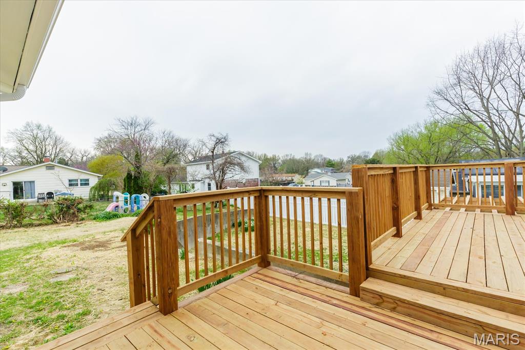 Elmwood Manor #10 Rev - Residential