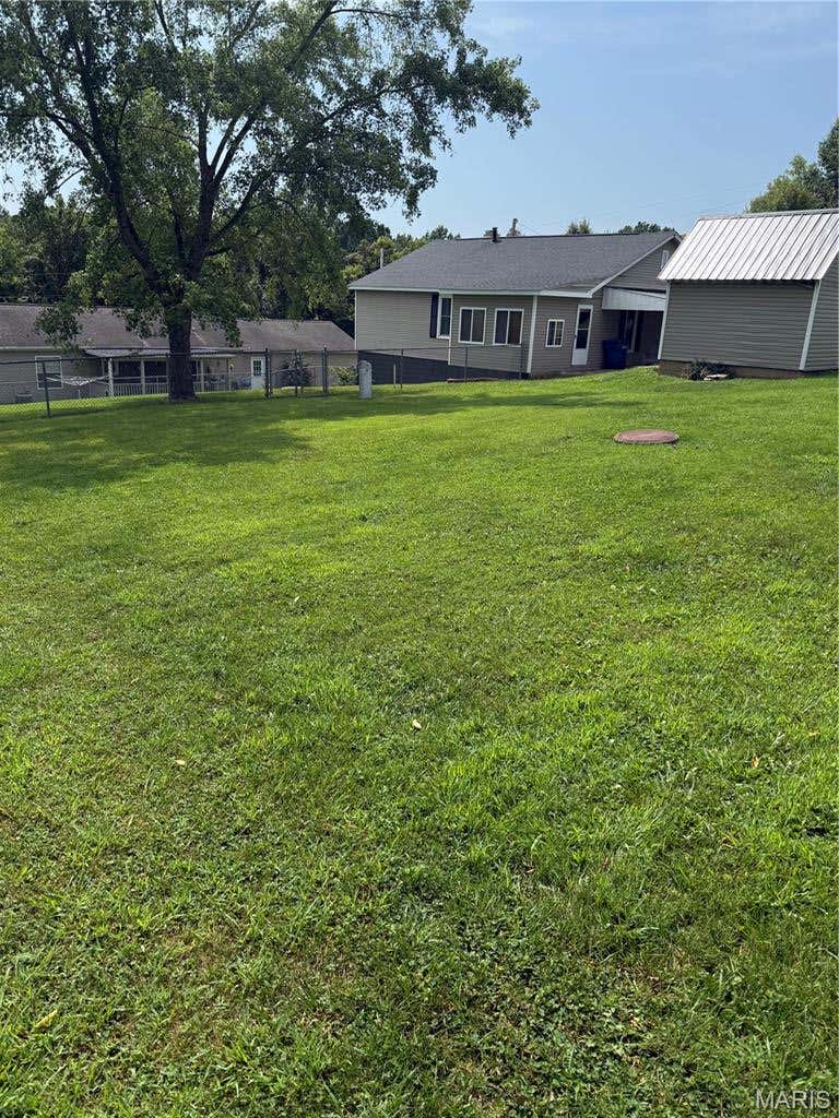 Photo of 365 E 3rd Street, Moscow Mills, MO 63362 (MLS # 26052320)