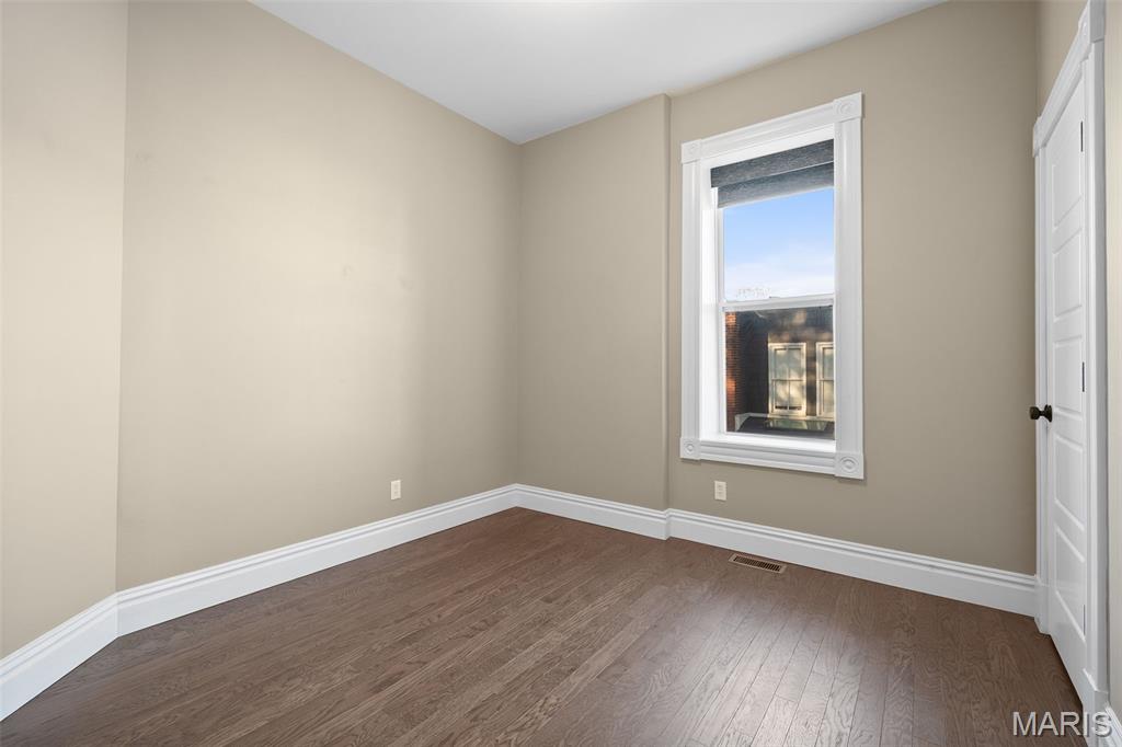 Forest Park South East-39 - Residential