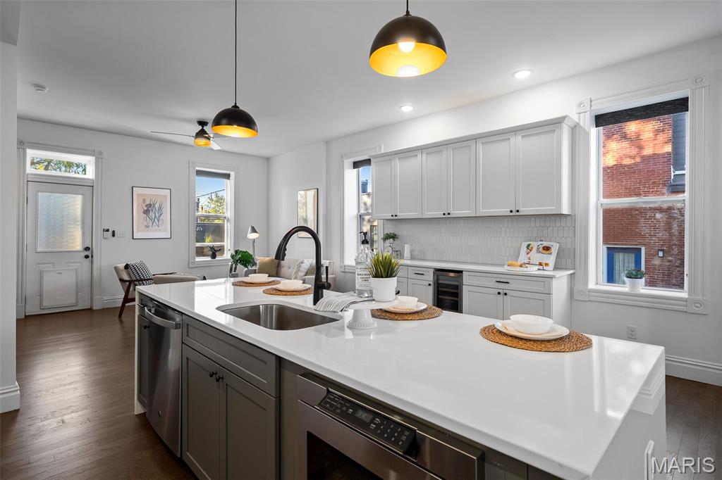 4390 Chouteau Avenue