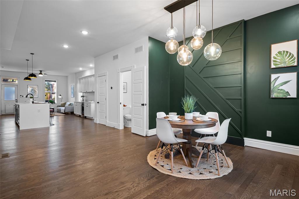 Forest Park South East-39 - Residential