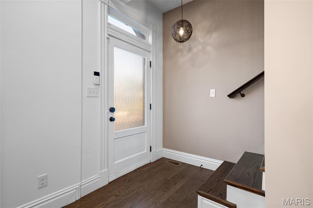 Forest Park South East-39 - Residential