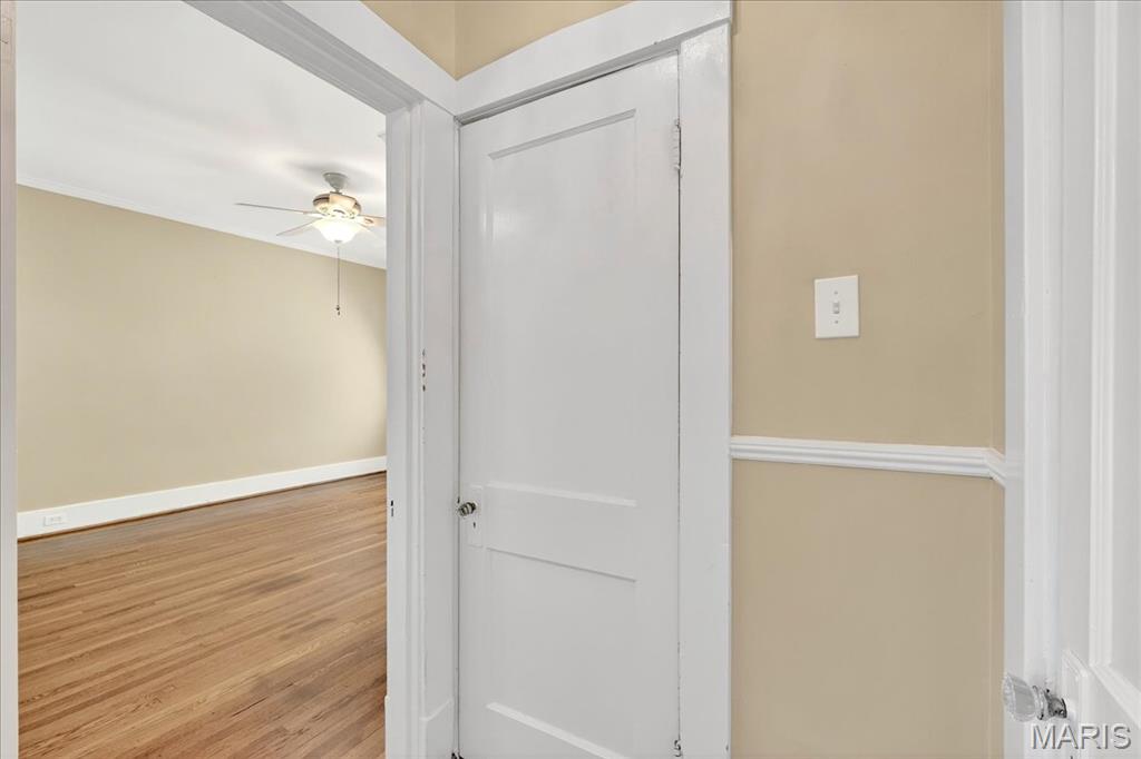 Webster Groves, Missouri 63119, United States, 4 Bedrooms Bedrooms, ,4 BathroomsBathrooms,Residential,Pending,211639