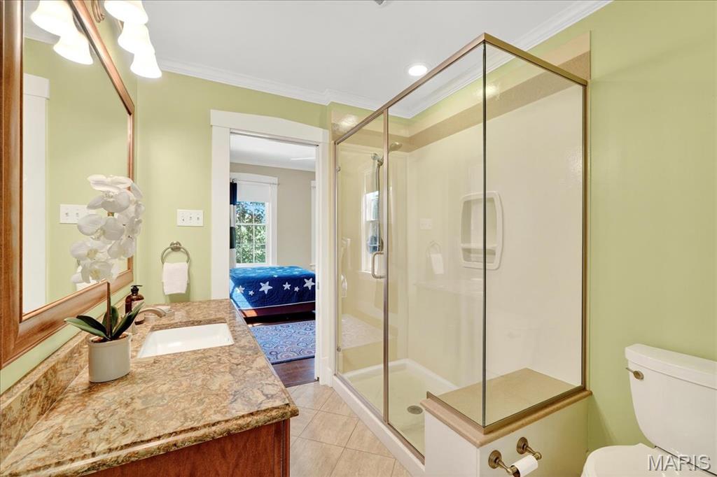 Webster Groves, Missouri 63119, United States, 4 Bedrooms Bedrooms, ,4 BathroomsBathrooms,Residential,Pending,211639