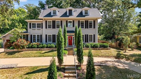494 W Lockwood Avenue Webster Groves MO 63119