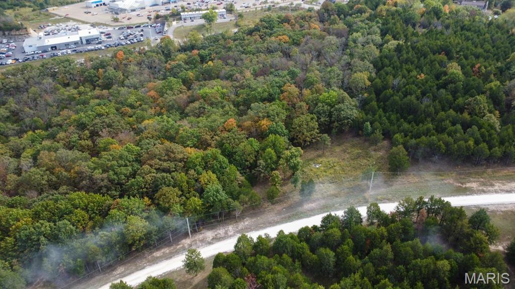 Hawk's Retreat - Land