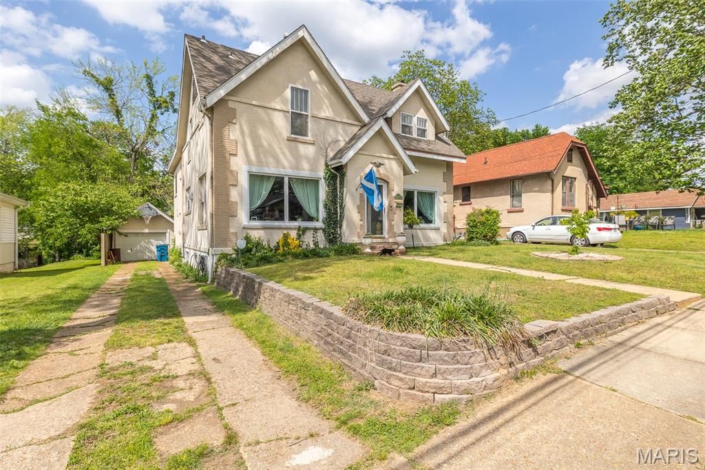 Photo of 955 Cynthia Street, Poplar Bluff, MO 63901 (MLS # 26025258)