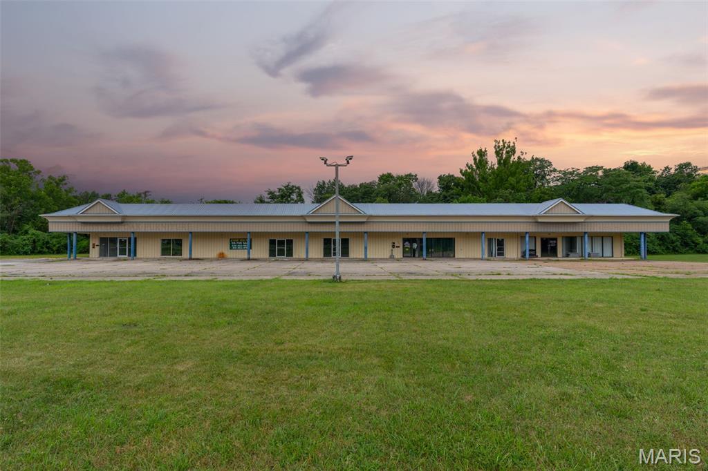 601 N Highway 47