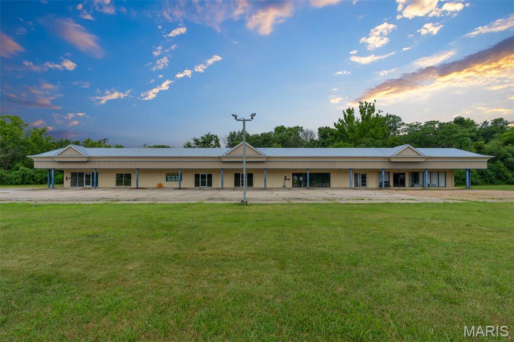 601 N Highway 47