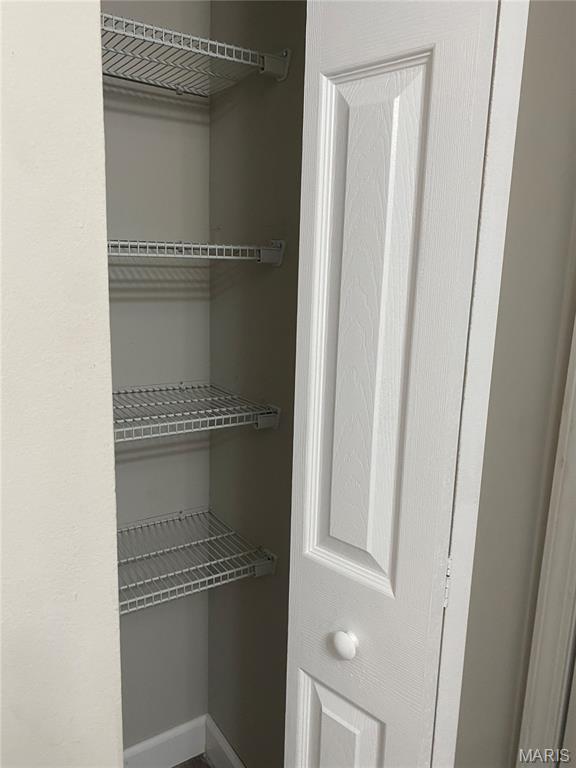 St Louis, Missouri 63129, United States, 1 Bedroom Bedrooms, ,1 BathroomBathrooms,Residential,Active,160653