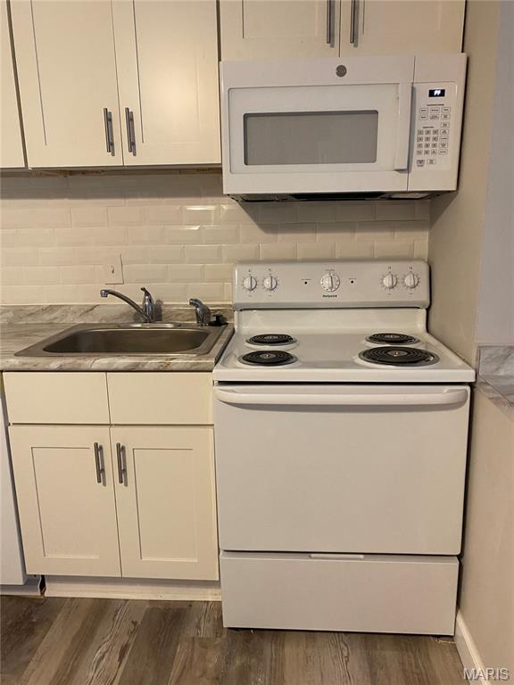 St Louis, Missouri 63129, United States, 1 Bedroom Bedrooms, ,1 BathroomBathrooms,Residential,Active,160653