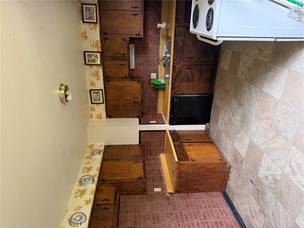 Tara Heights - Residential