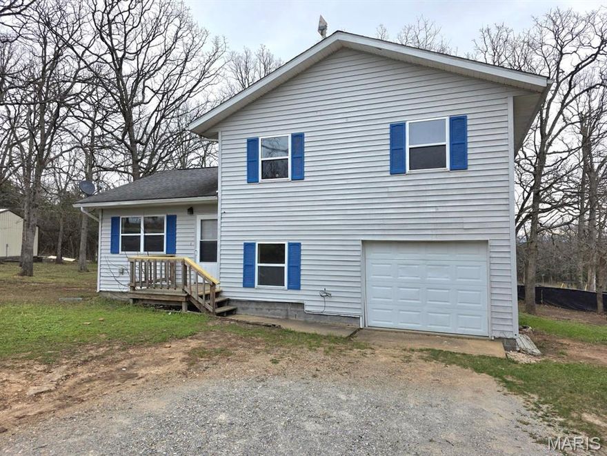 Check out this recently updated and move-in ready, 4 bedroom, 2 bath home located on .49 acre lot in Houston! New carpet, light fixtures and a fresh coat of interior paint. Kitchen appliances included! This nice split-level home offers a functional layout for everyday living. Attached one-car garage and spacious backyard ideal for family gatherings and entertaining!