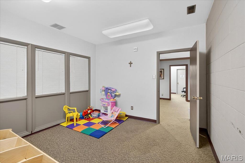 Florissant, Missouri 63033, United States, ,Commercial,Active,180474