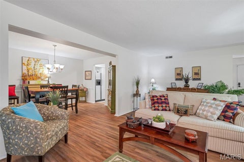 Tiny photo for 550 Coeur De Royale Drive #206, Creve Coeur, MO 63141 (MLS # 26040102)