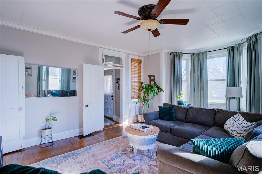 3641 Schutzen Street