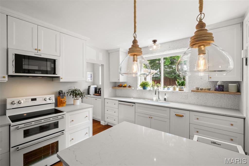 Alta Dena - Residential