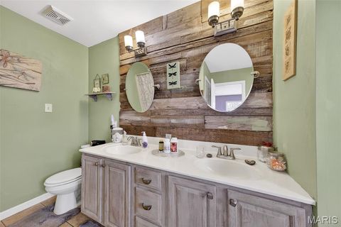 Tiny photo for 11 Fire Oak Court, Troy, MO 63379 (MLS # 26009907)