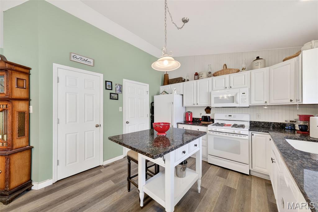 Oak Forest 02 - Residential