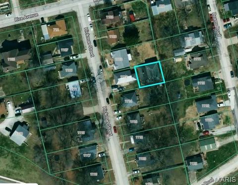 Photo of 1112 Hickam ST, Boonville, MO 65233 (MLS # 26029866)