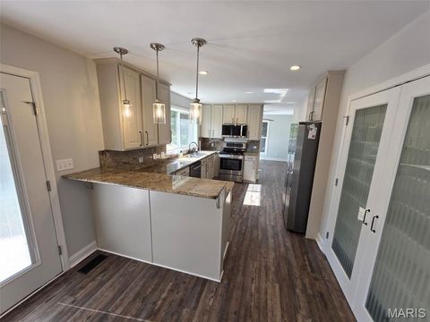 Tiny photo for 1891 4 Mile Road, Washington, MO 63090 (MLS # 25068097)