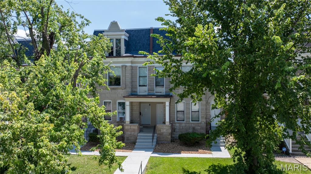 Dwyers Add - Residential Income