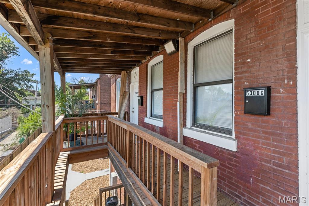 Dwyers Add - Residential Income