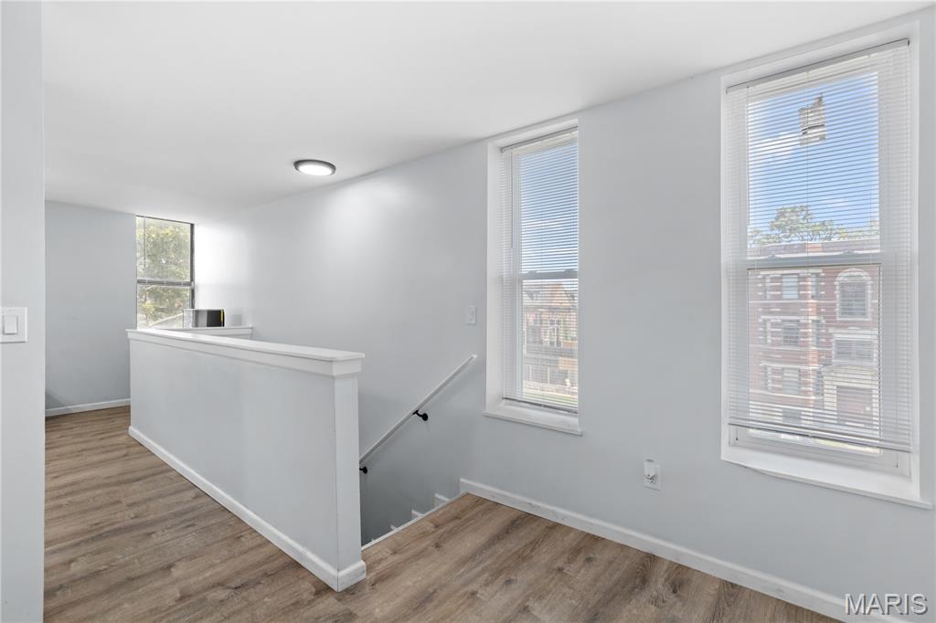 Dwyers Add - Residential Income