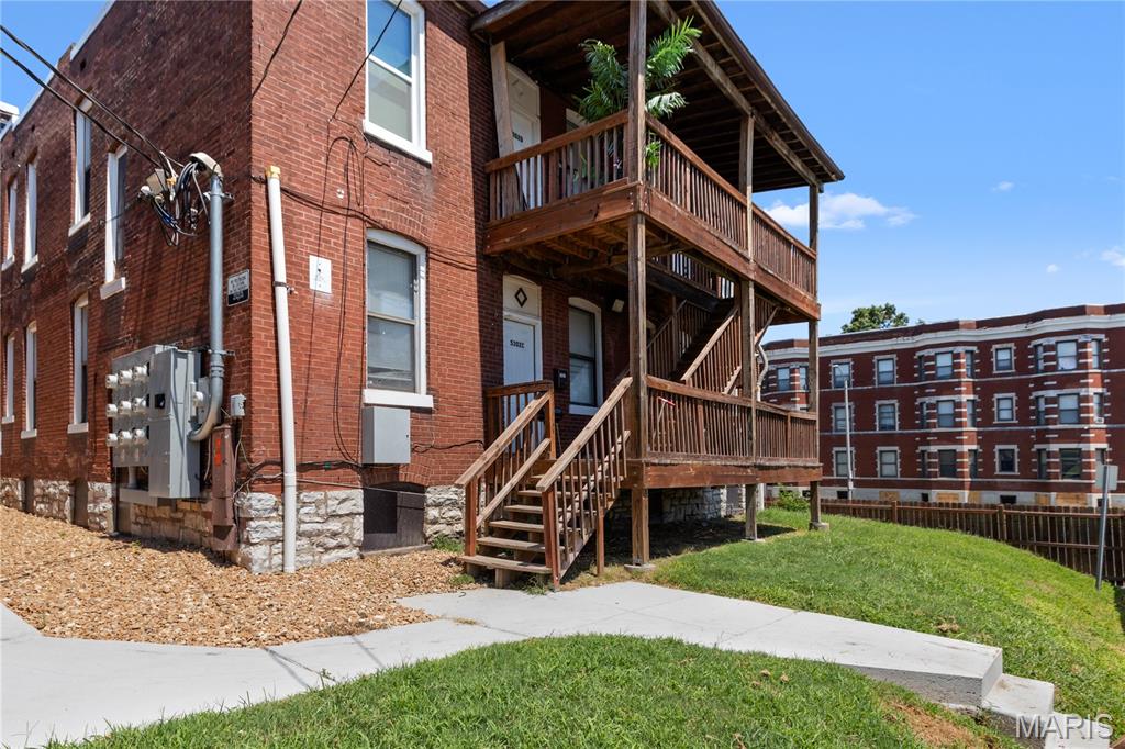 Dwyers Add - Residential Income