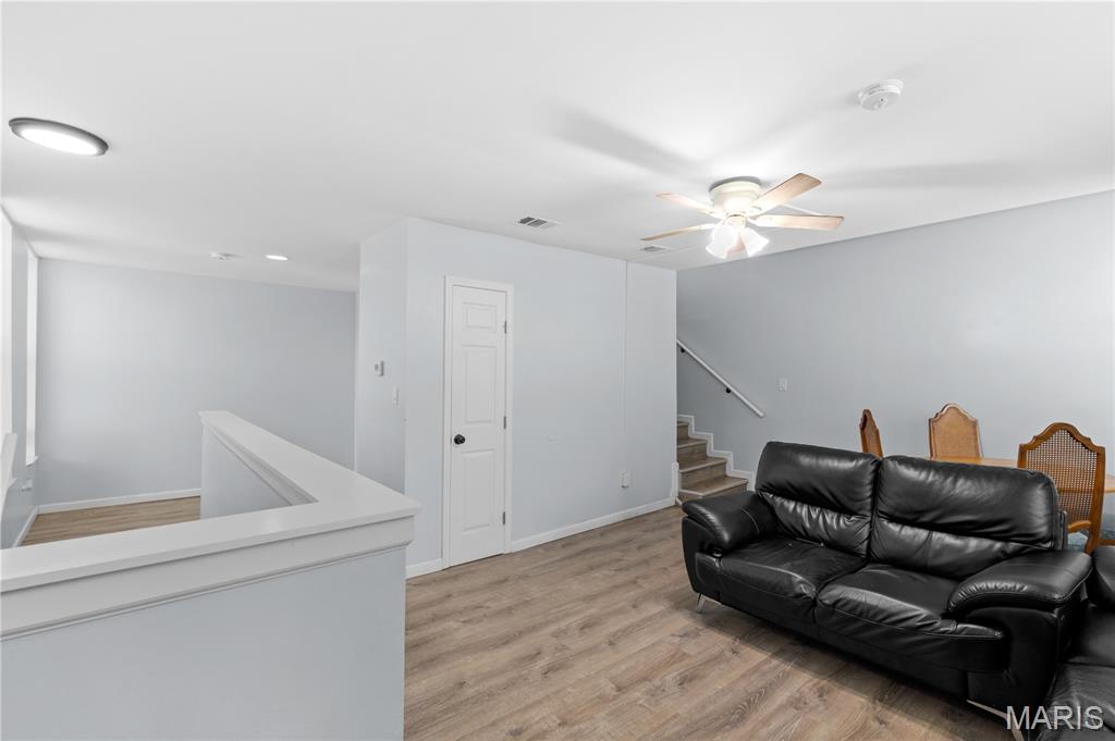 Dwyers Add - Residential Income