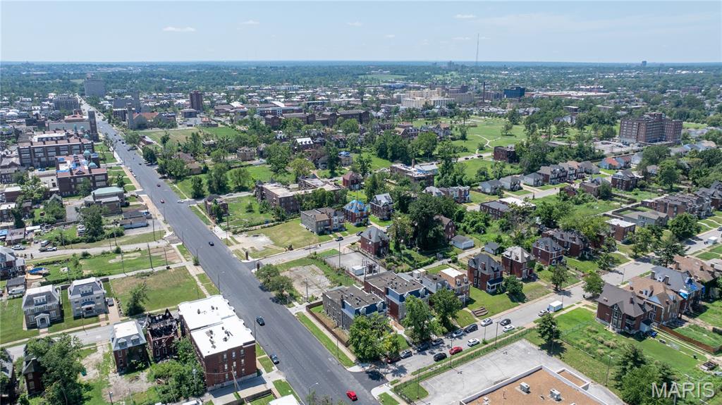 Dwyers Add - Residential Income