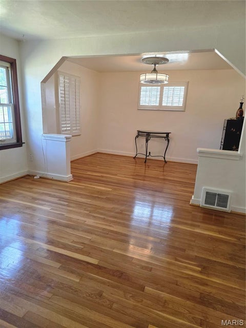 Tiny photo for 8000 Plymouth Court, Berkeley, MO 63134 (MLS # 26058374)