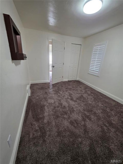 Tiny photo for 8000 Plymouth Court, Berkeley, MO 63134 (MLS # 26058374)