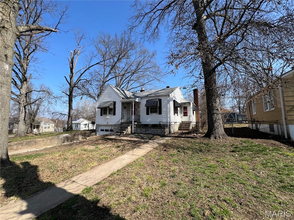 Photo of 17 Lamar Drive, St Louis, MO 63136 (MLS # 26013638)