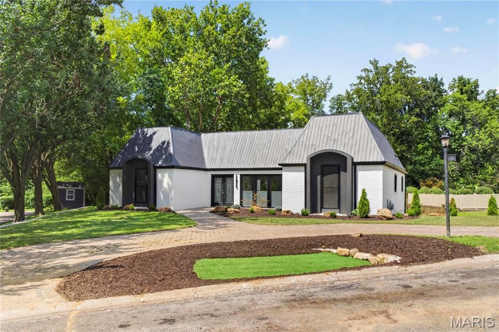 111 Lamoine Lane