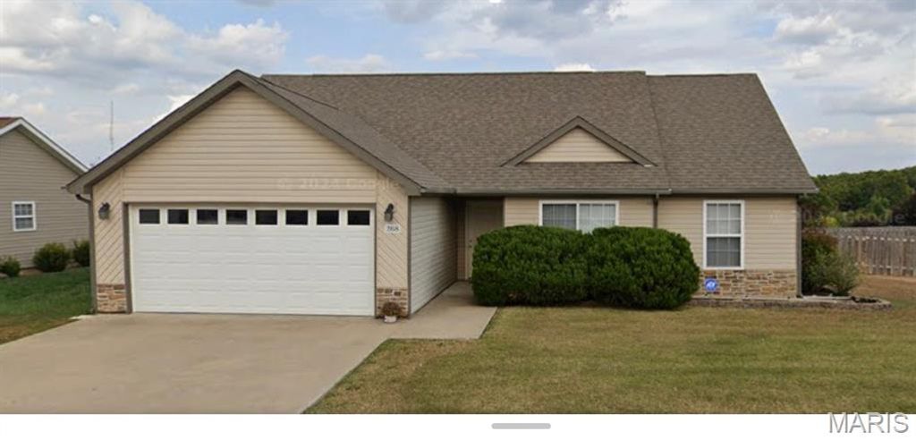 Photo of 268 Settlers Pass Pass, Waynesville, MO 65583 (MLS # 26003168)