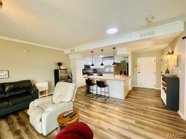 Maingate Condo - Residential