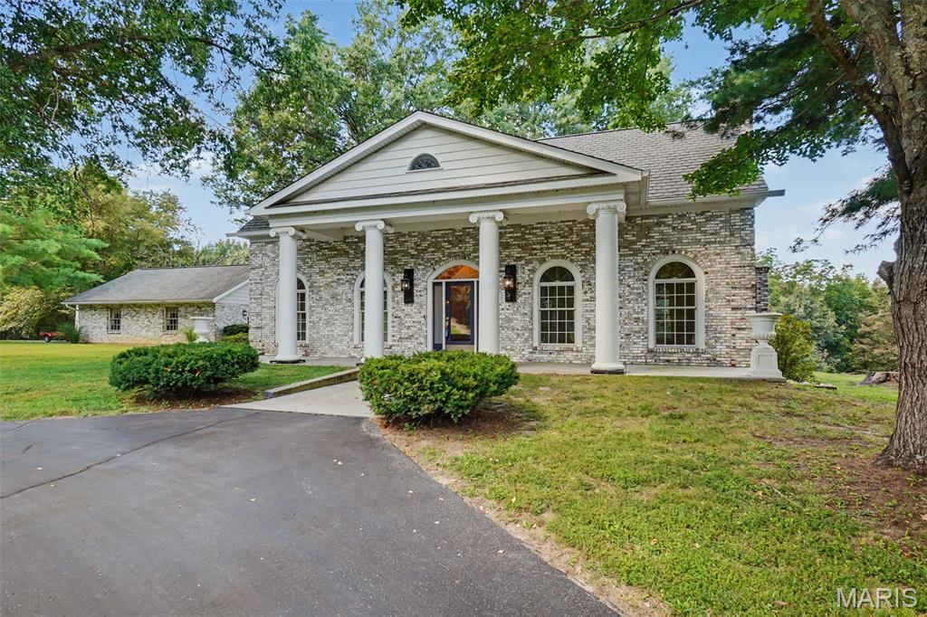 13515 Bluff Hill Acres