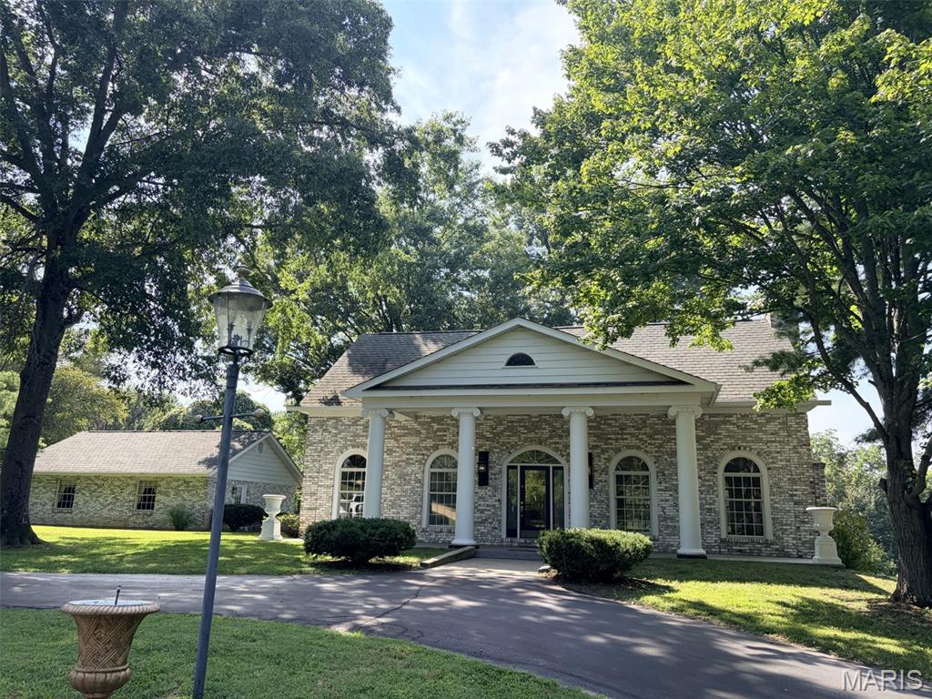 13515 Bluff Hill Acres