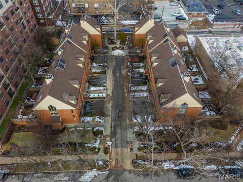 Tiny photo for 112 W Pine Place, St Louis, MO 63108 (MLS # 26003177)