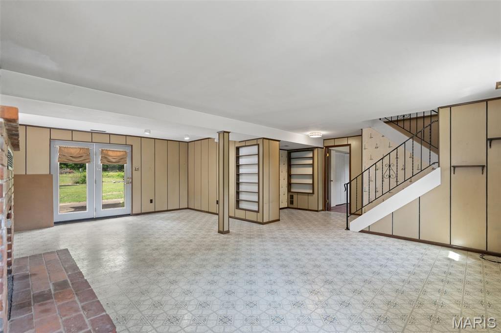 Hyde Park Manor - Residential