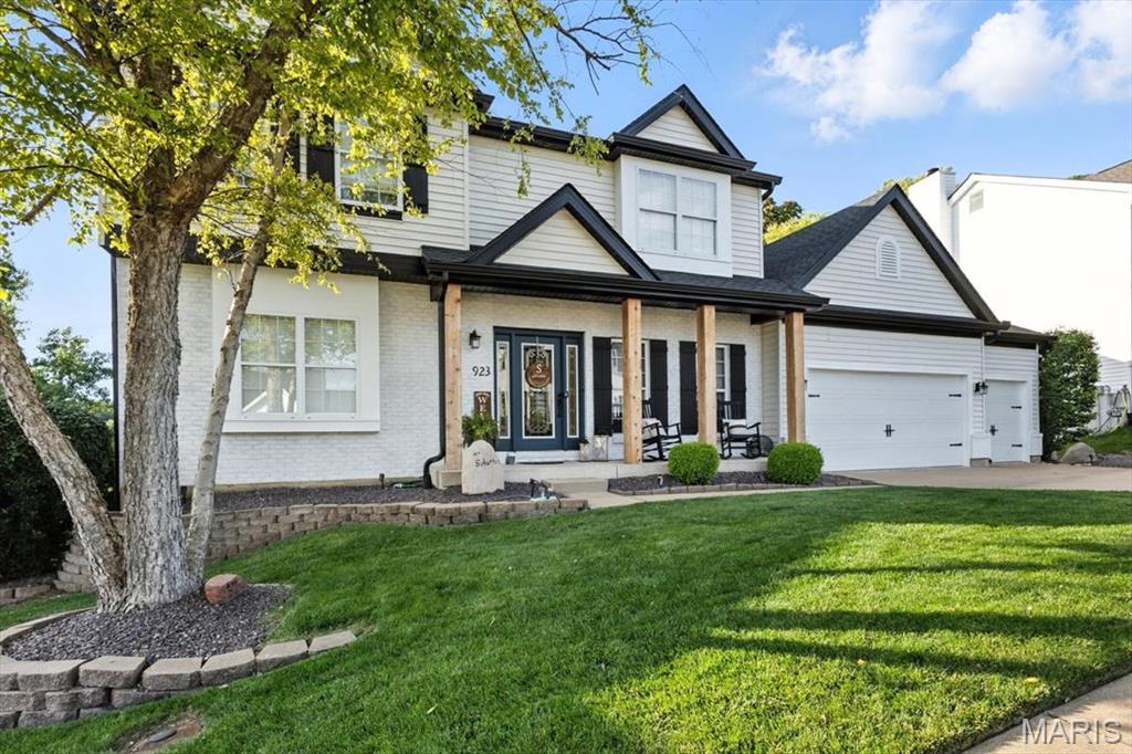 923 Legends View Drive