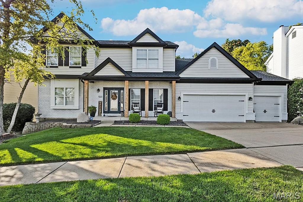 923 Legends View Drive
